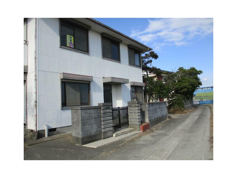 2-story 4DK in Kawauchi Town, Tokushima City