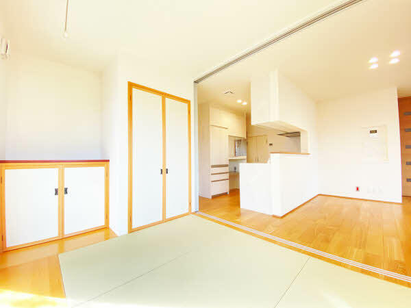 アットホーム 入間郡三芳町 大字藤久保 鶴瀬駅 2階建 ３ｓｌｄｋ 入間郡三芳町の中古一戸建て 提供元 積水ハウス不動産東京 株 川越営業所 一軒家 家の購入