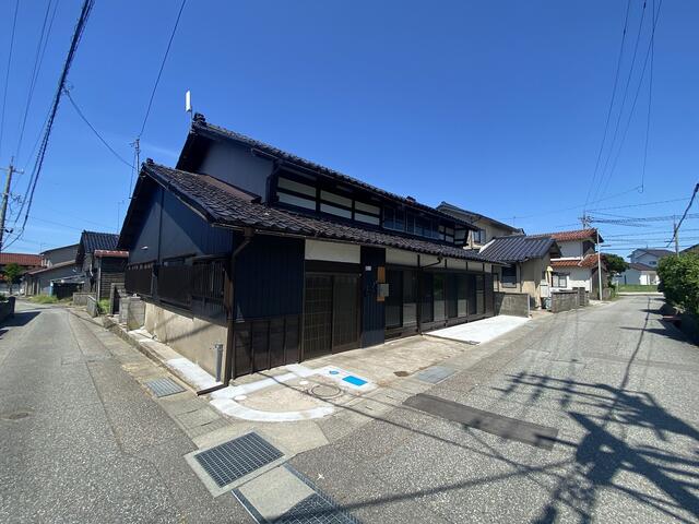 土地付き一軒家30万円【かほく市谷】 こだわりの角地 で探す河北郡津幡 