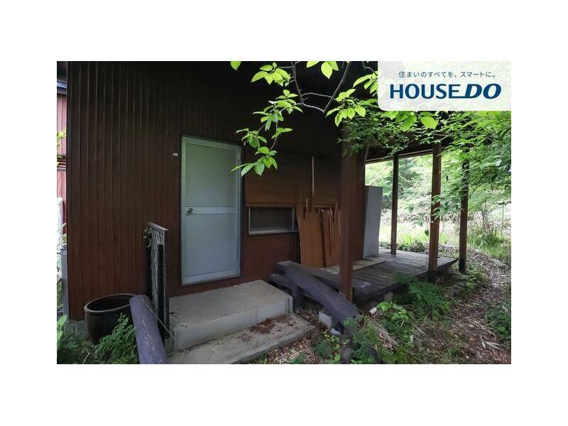 (Shigaraki station), Koka-city, Shigaraki-cho Nakano (Shigaraki station) One-story building, studio

One-room studio 2,000,000 yen