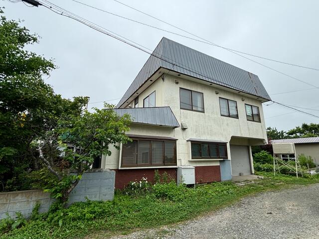 久遠郡せたな町 北檜山区北檜山(長万部駅) 2階建 6LDK 3