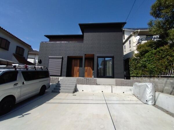 アットホーム】神戸市須磨区 北落合4丁目 (名谷駅 ) 2階建 アットホーム】神戸市須磨区 北落合4丁目 (名谷駅 ) 2階建