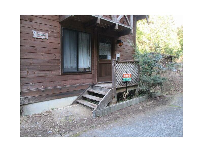 Aritagawa-cho, Aritagawa-gun, Aritagawa-shi, Aritagawa (Fujinami station) 2F 1LDK

2,000,000 yen