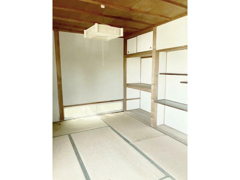 2F 3DK in Natsuyacho Kizu, Naruto-shi, Tokyo (Chikyomae Sta.)

500,000 yen