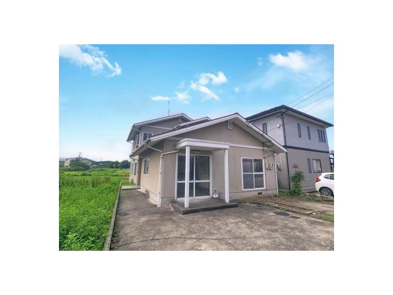 2-story building 8DK, Hakomiya Town (Doubashi Station), Kaga City