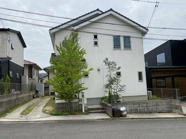 アットホーム 広島市安佐南区 伴北７丁目 伴駅 2階建 ４ｌｄｋ 広島市安佐南区の中古一戸建て 提供元 トータテ住宅販売 株 北営業所 一軒家 家の購入