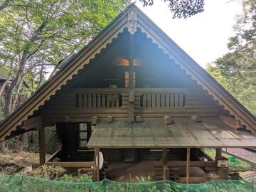 アットホーム】浜松市浜名区 引佐町西久留女木 地上2階地下1階建 