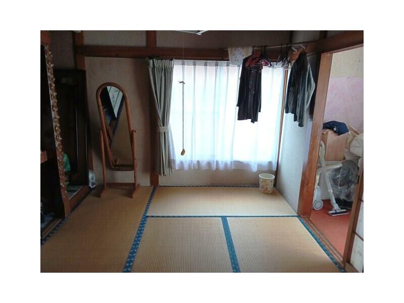 Kesennuma City Nagaiso Torikozawa 2F 4DK

4,200,000 yen