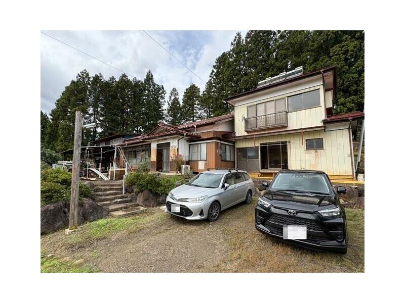 2F 5DK in Shiraishi-city Shirakawa Tsuda Aza Hieda

3.5 million yen