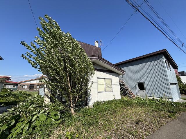 岩見沢市 桜木一条6丁目 2階建 4SLDK 4