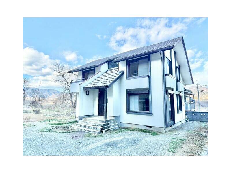 Tsurushima, Uenohara-shi (Uenohara station) 2F 4LDK

3,980,000 yen