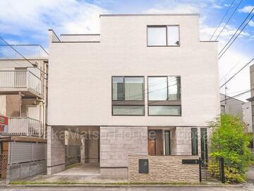 アットホーム】渋谷区 恵比寿西2丁目（代官山駅） 3階建 3LDK
