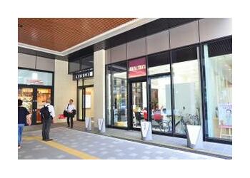 府中駅より徒歩１分！