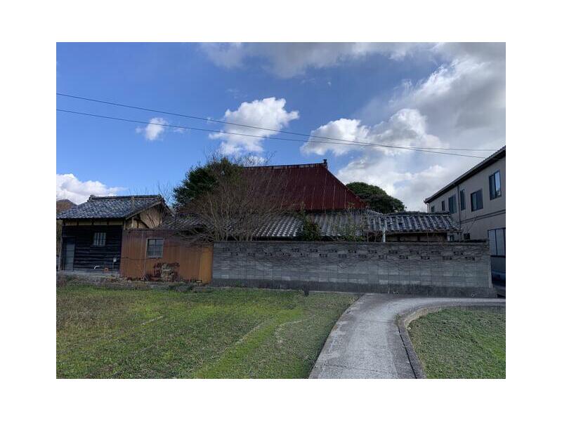 Mitoyo-shi, Takase-cho, Kamitakase (Takase Sta.) Single story house, 5K

2,000,000 yen