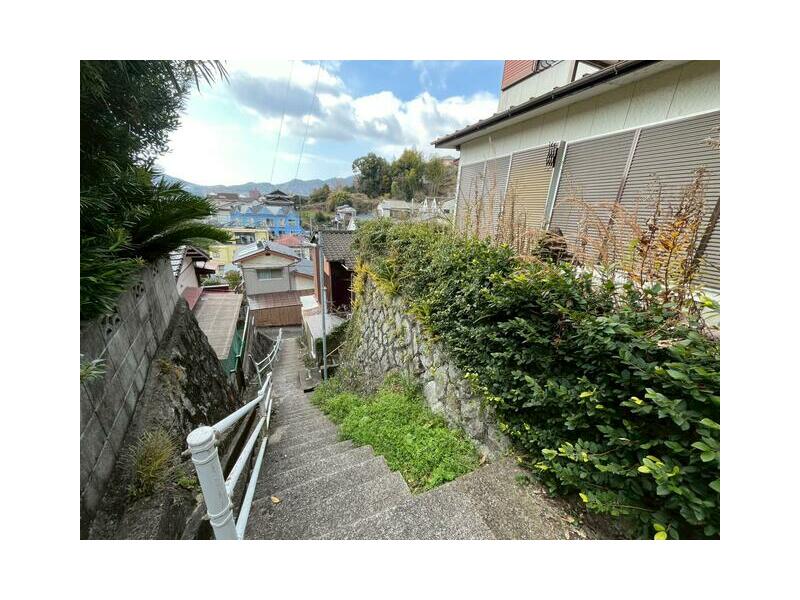 Nagasaki City, Showa 2-chome (Showa-machi-dori Station) 2-story building 5DK