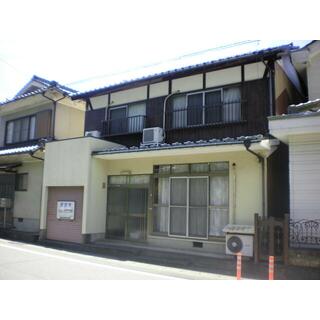 Maizuru City, Jikami Yasuhisa (Nishi-Maizuru Station), 2-story building with 4 rooms, dining room, and kitchen, for 4 million yen.