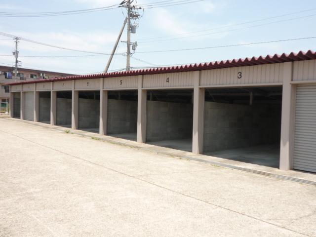 アットホーム クローネ太閤山ｃ棟 1階 ２ｌｄｋ 提供元 株 ベスト 射水市の賃貸マンション