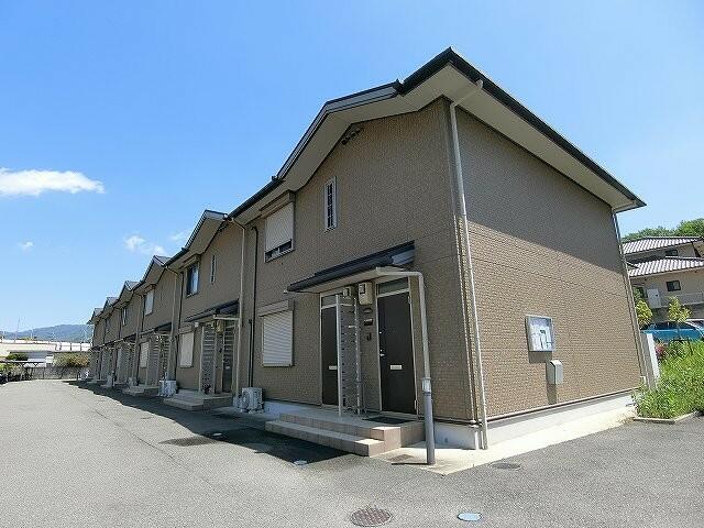 アットホーム フレッツァ神戸山田a棟 2階 2ldk 提供元 クラスモ湊川店 株 a room 神戸市北区の賃貸アパート アットホーム フレッツァ神戸山田a棟 2階 2ldk 提供元 クラスモ湊川店 株 a room 神戸市北区の賃貸アパート