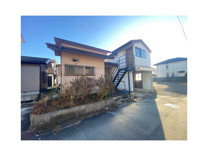 Oaza Higashimizunuma, Haga-cho, Haga-gun (Kiyohara Civic Center-mae Station) 2F 4K

3,000,000 yen
