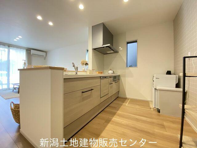 アットホーム 新潟市中央区 関屋昭和町２丁目 関屋駅 平屋建 ３ｌｄｋ 1007482958 新潟市中央区の新築一戸建て 提供元 新潟土地建物販売 センター 株 一軒家 家の購入