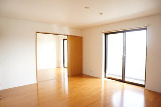 アットホーム ｃｏｕｒｔ ｒｉｚｉｅｒｅ ４０３ ２ｌｄｋ 提供元 シャーメゾンショップ 株 エスケーホーム 鹿沼市の賃貸 マンション