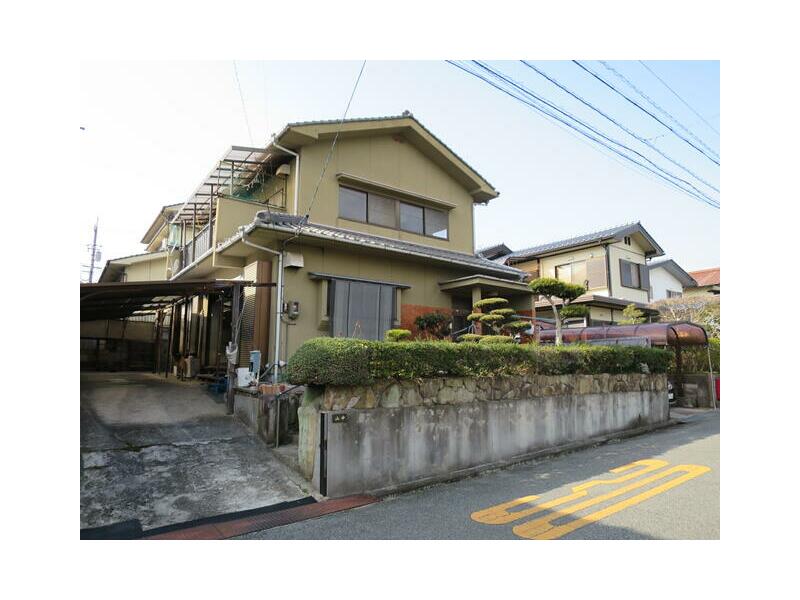 Suwahiro, Numata Higashi-cho, Mihara City (Mihara Station) 2-story building 5LDK