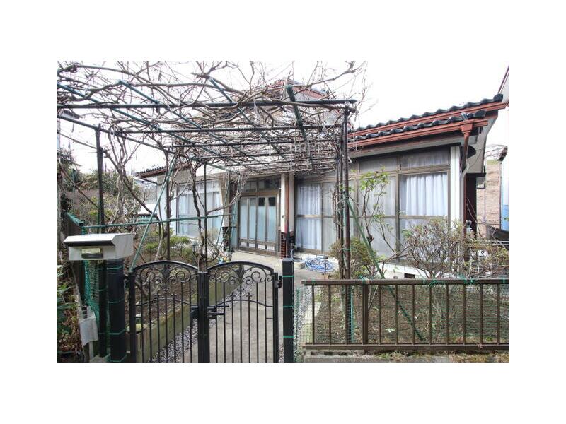 Fujikura 1-chome, Shiogama City (Higashi-Shiogama Station) 2-story building 6DK