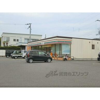 セブンイレブン　愛荘町市店 距離：500m