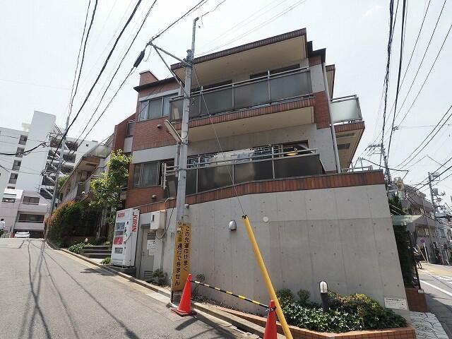 アットホーム ネオマイム中目黒 1階 １ｋ 提供元 ｔｈｅ ｓｈｏｐ 赤坂本店 アーバネスト 株 目黒区の賃貸マンション