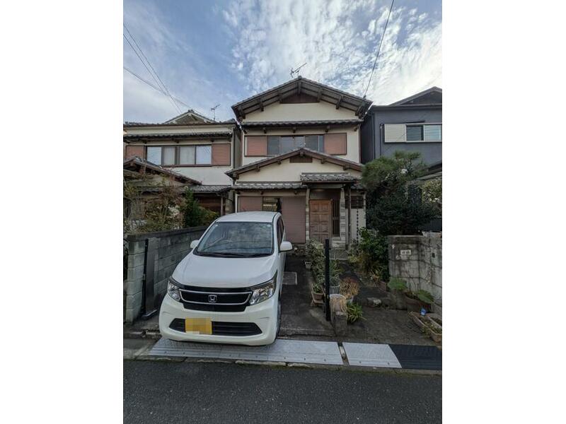 Yamato Koriyama City, Kobayashi-cho (Yamato Koizumi Station) 2-story 4DK