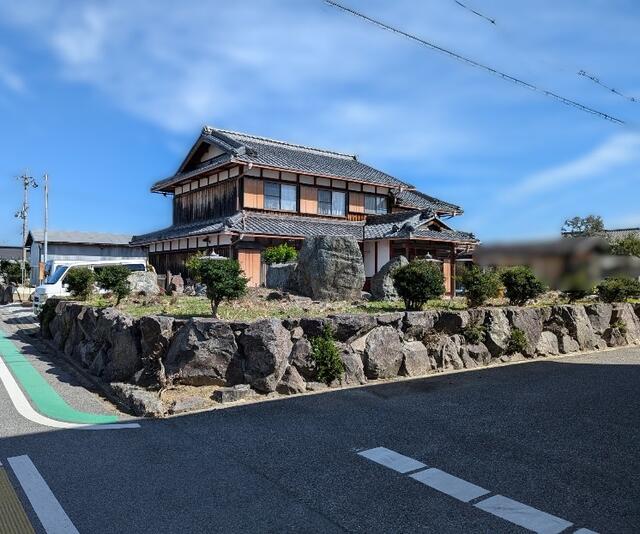 Cheap house for sale in Inukami, Shiga