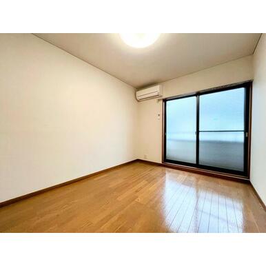 お持ちの家具の配置を考えると洋室のお部屋が暮らしやすいという方に