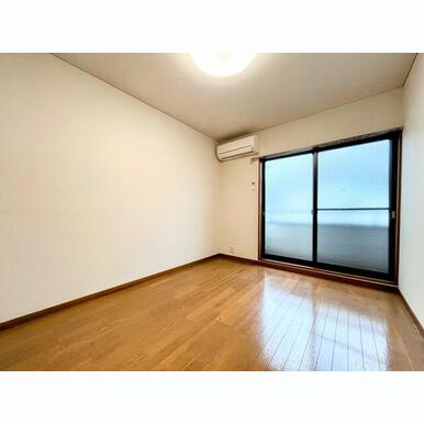 お持ちの家具の配置を考えると洋室のお部屋が暮らしやすいという方に