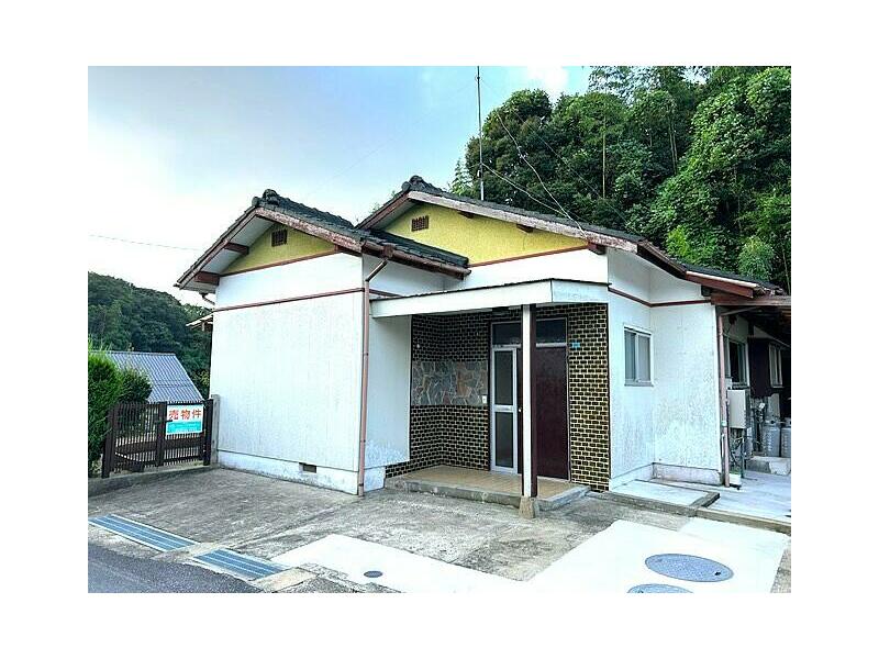 Ube City, Oaza Kizunami (Ube Station) Single-story building 4DK