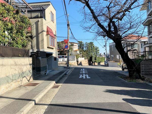 アットホーム 神戸市灘区 篠原北町３丁目 六甲駅 2階建 ２ｓｌｄｋ 神戸市灘区の中古一戸建て 提供元 日本住宅流通 株 六甲店 一軒家 家の購入