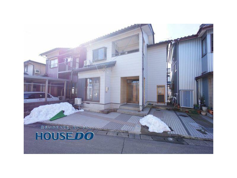 2-story building, 4LDK in Yamazaki, Oshima-cho, Fukui City