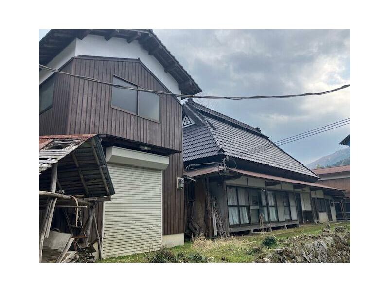 Nishiyama, Chigusa-cho, Shiso-city (Harima-Shingu Sta.) Single story house, 5DK

700,000 yen