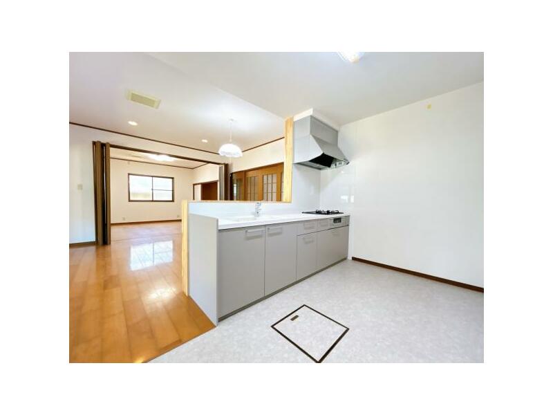 Sakai City, Mikuni Town Hirayama (Mizuki Station) 2-story 5LDK