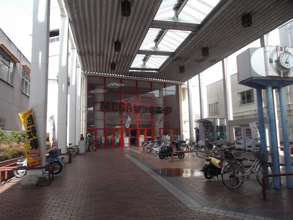 アットホーム 桐生市 本町３丁目 桐生駅 2階建 ４ｄｋ 桐生市の中古一戸建て 提供元 株 カチタス みどり店 一軒家 家の購入