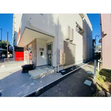 人通りもあるため防犯面も安心です!