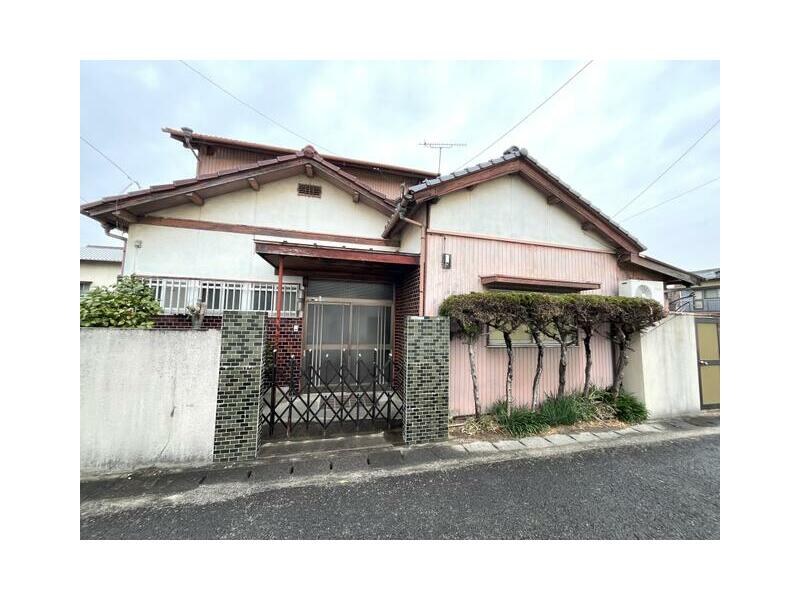 Marugame City, Otemachi 1-chome (Marugame Station) 2-story building 4DK