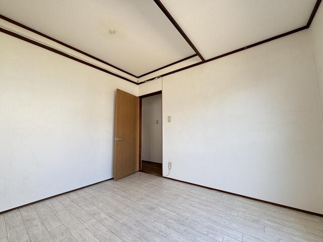 Kobe City, Tarumi Ward, Maikozaka 3-chome (Maiko Station), 2-story building, 3DK &mdash; photo 5