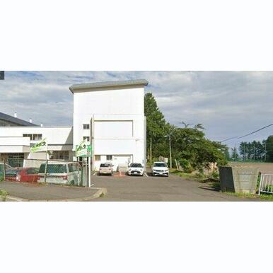 室蘭市立東明中学校 距離:544m