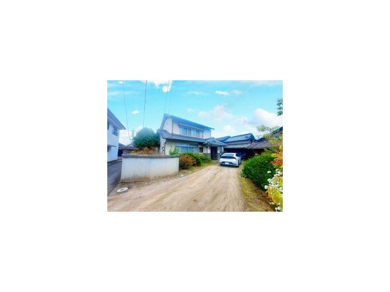 2-story building, 7SDK in Kinokochomachi, Ihara City