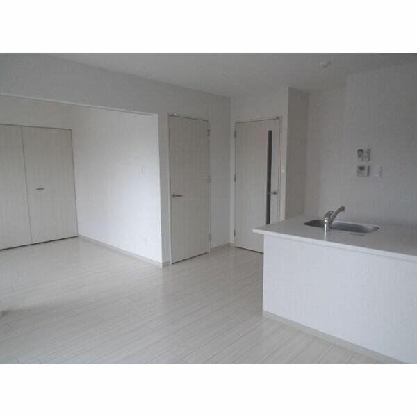 アットホーム ブロス ラ リベルタ ２０１ １ｌｄｋ 提供元 アパマンショップ北１８条店 株式会社 ａｔｔｅｎｔｉｏｎ ｈｏｕｓｅ 札幌 市中央区の賃貸マンション