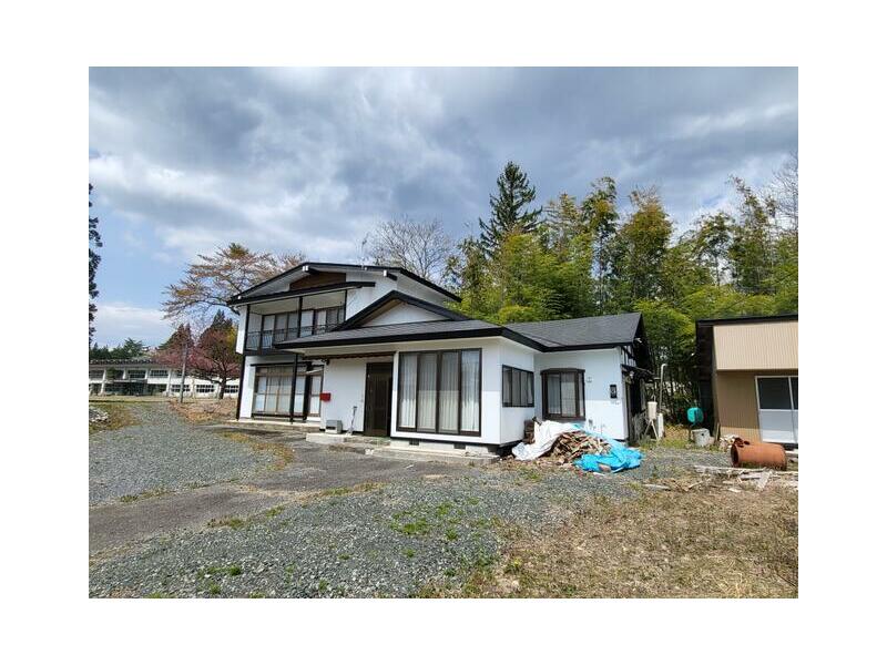Oshu City, Iwate Wakayanagi, Atago (Mizusawa Station), 2-story building, 8LDK