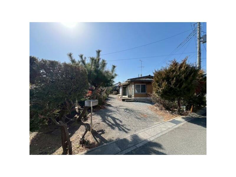 Hanyu City, Oaza Kamishingo (Shingo Station) Single-story building 4SDK