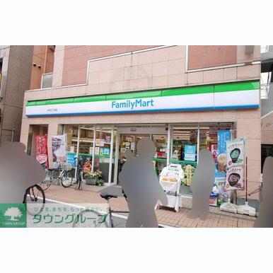 Family Mart 木月3丁目店 距離:40m