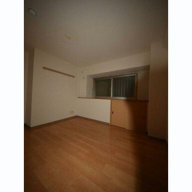 ソラーレN 洋室