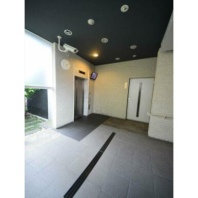 ソラーレＮ　ロビー